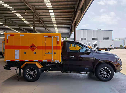 砀山爆破器材运输车